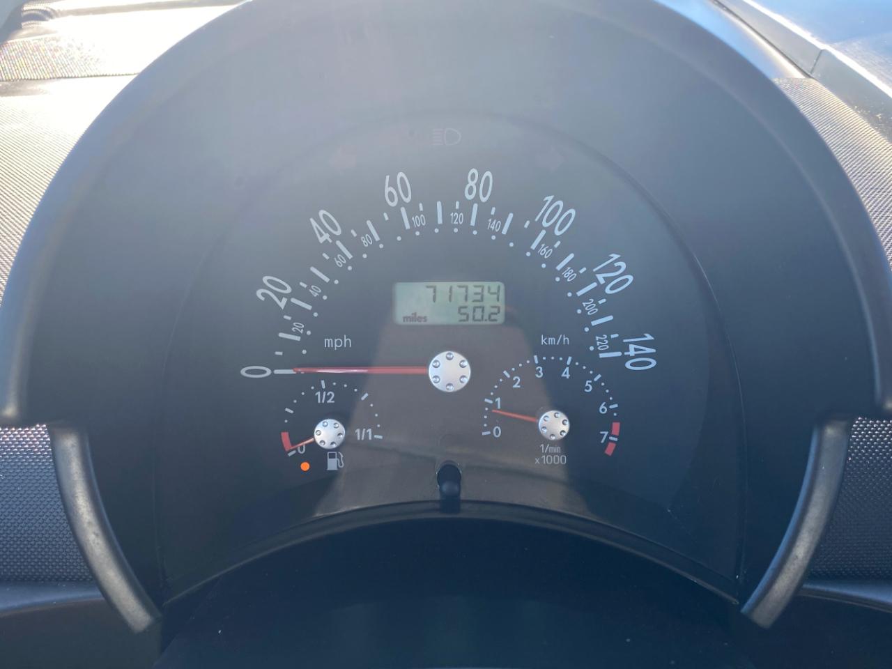 Volkswagen New Beetle Convertible 2dr Convertible GLS Auto 2003