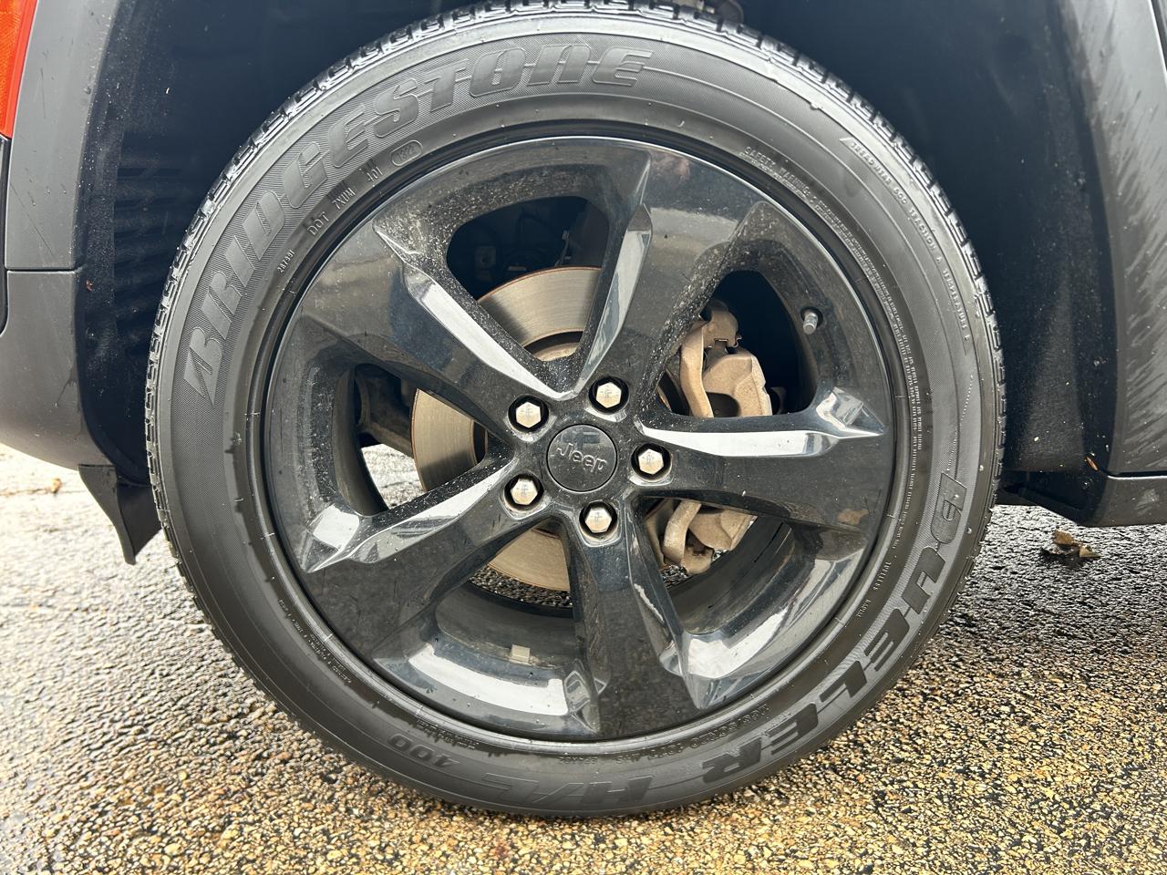 Jeep Grand Cherokee Altitude 4x4 2022