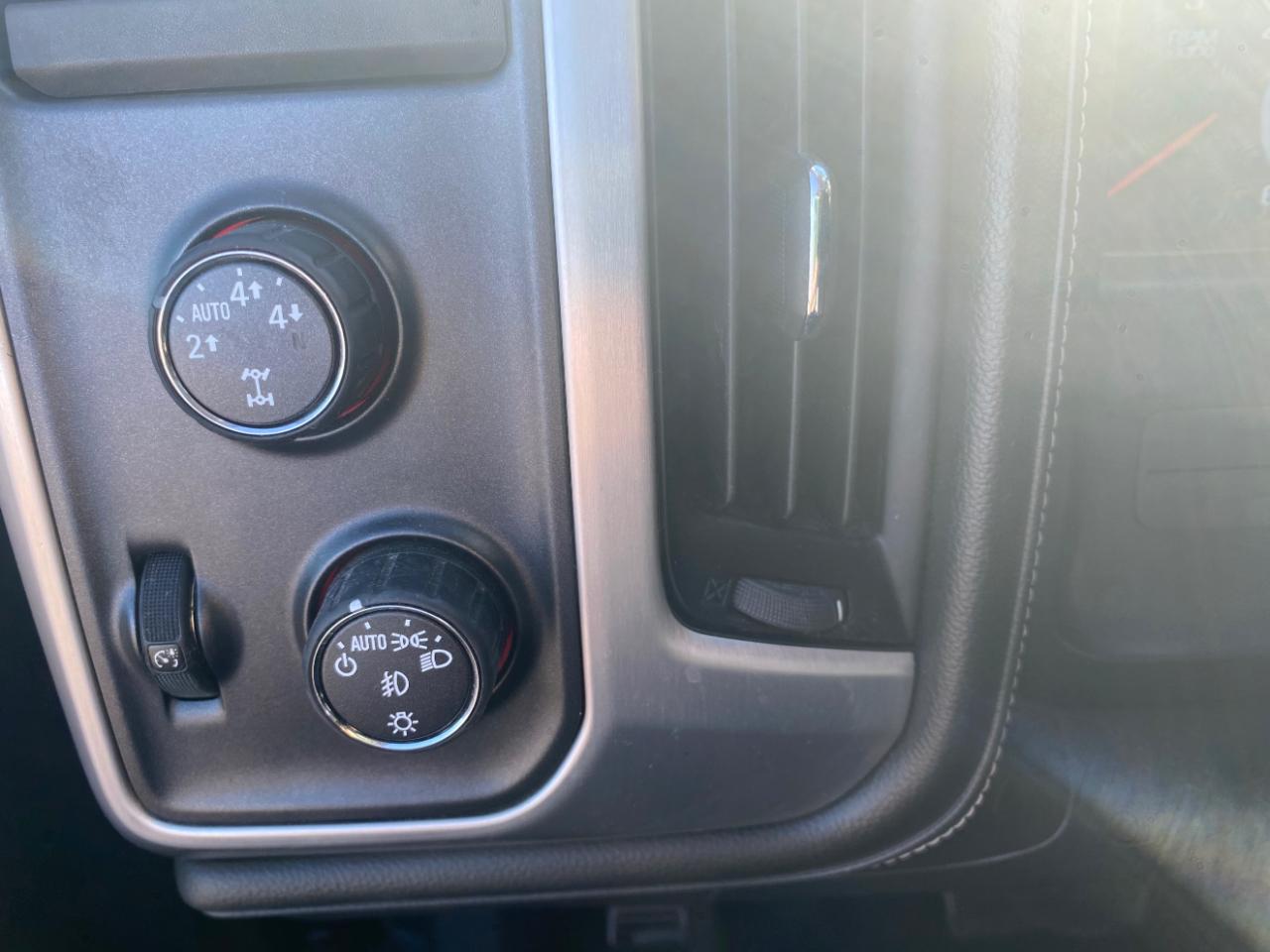 GMC Sierra 1500 4WD Crew Cab 143.5" SLT 2016