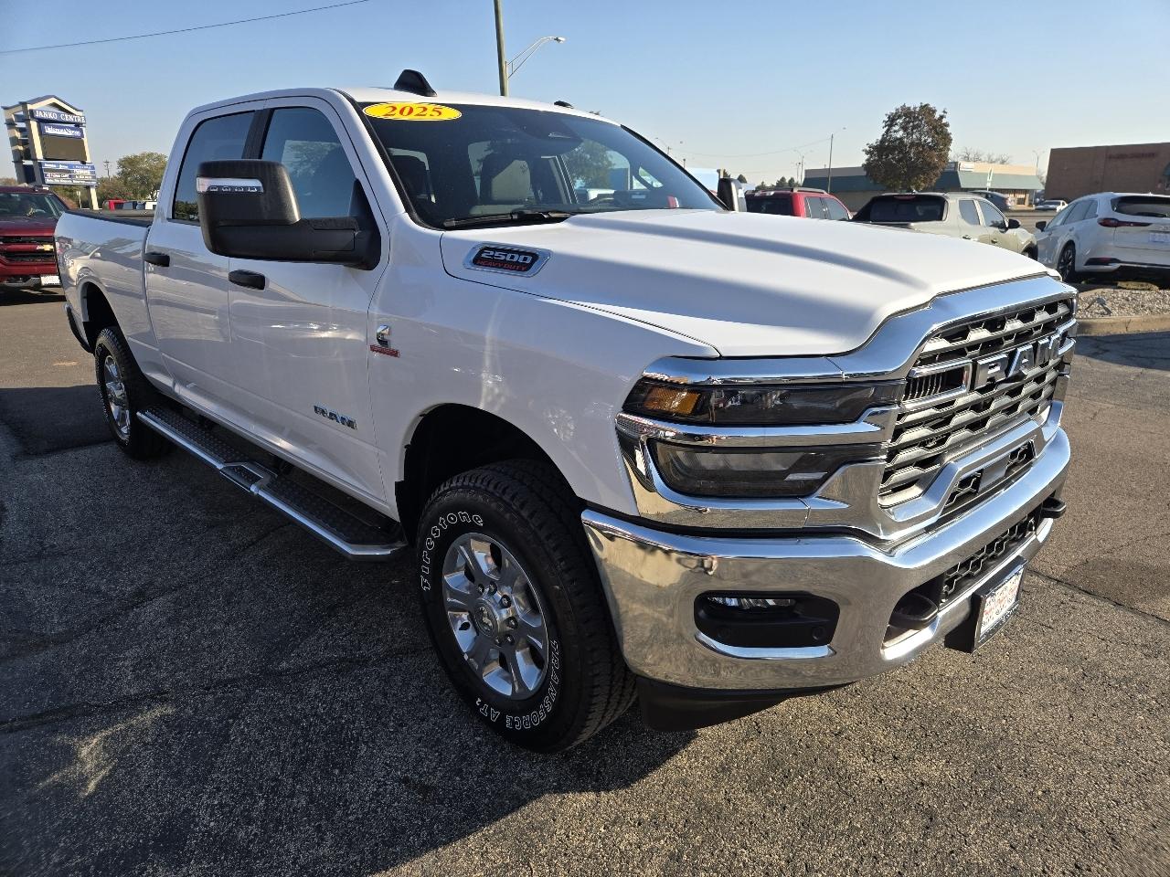 RAM 2500 Big Horn 4x4 Crew Cab 6'4" Box 2025