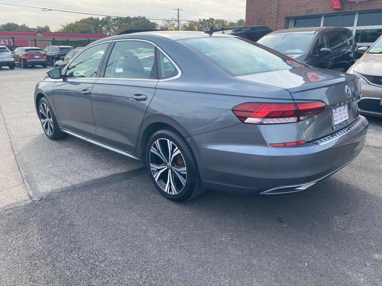 Volkswagen Passat 2.0T SE Auto 2022