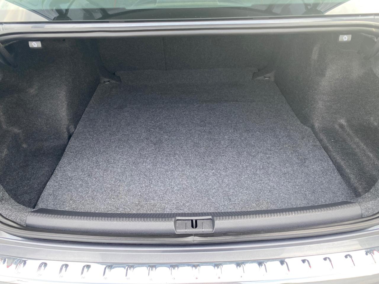 Volkswagen Passat 2.0T SE Auto 2022