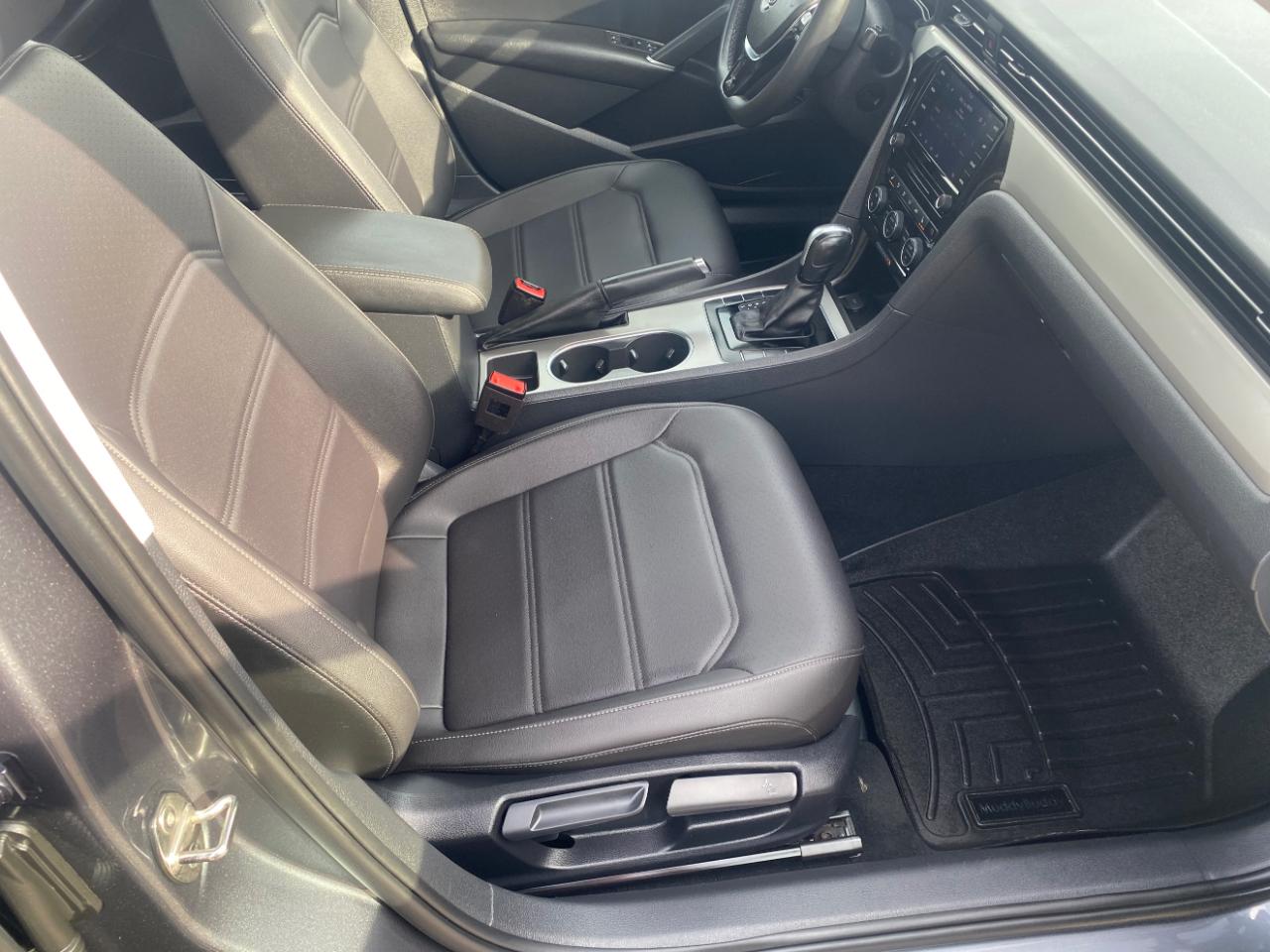 Volkswagen Passat 2.0T SE Auto 2022