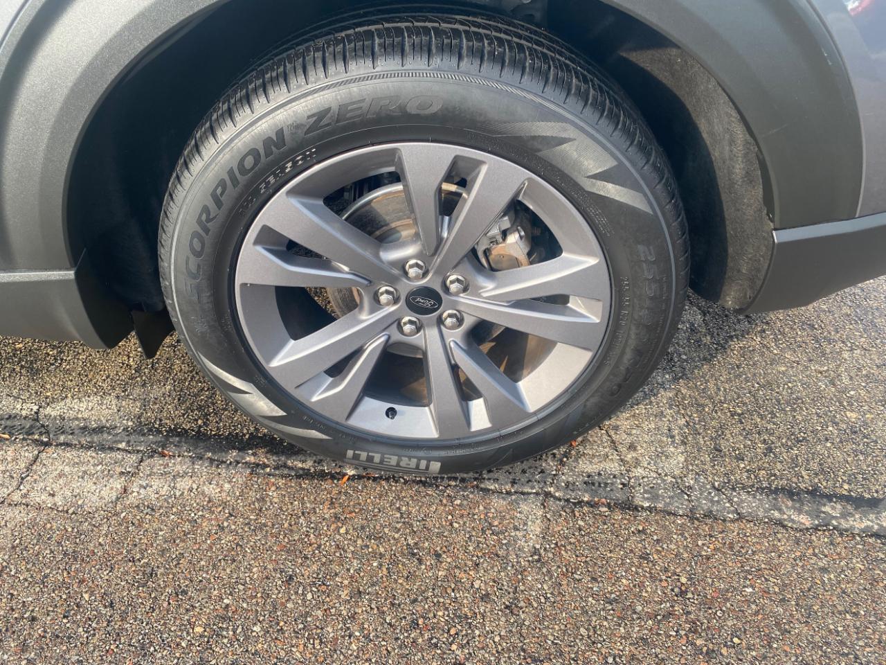 Ford Explorer XLT RWD 2021