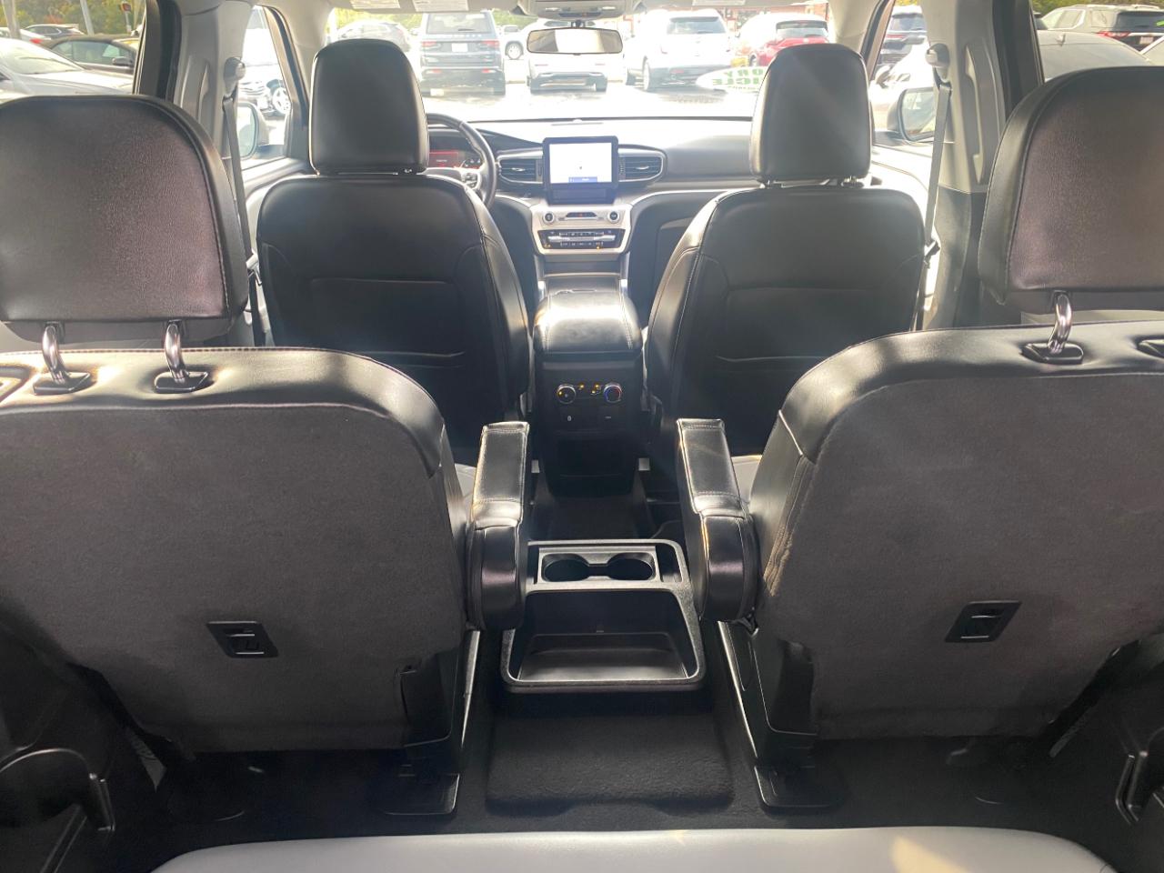 Ford Explorer XLT RWD 2021