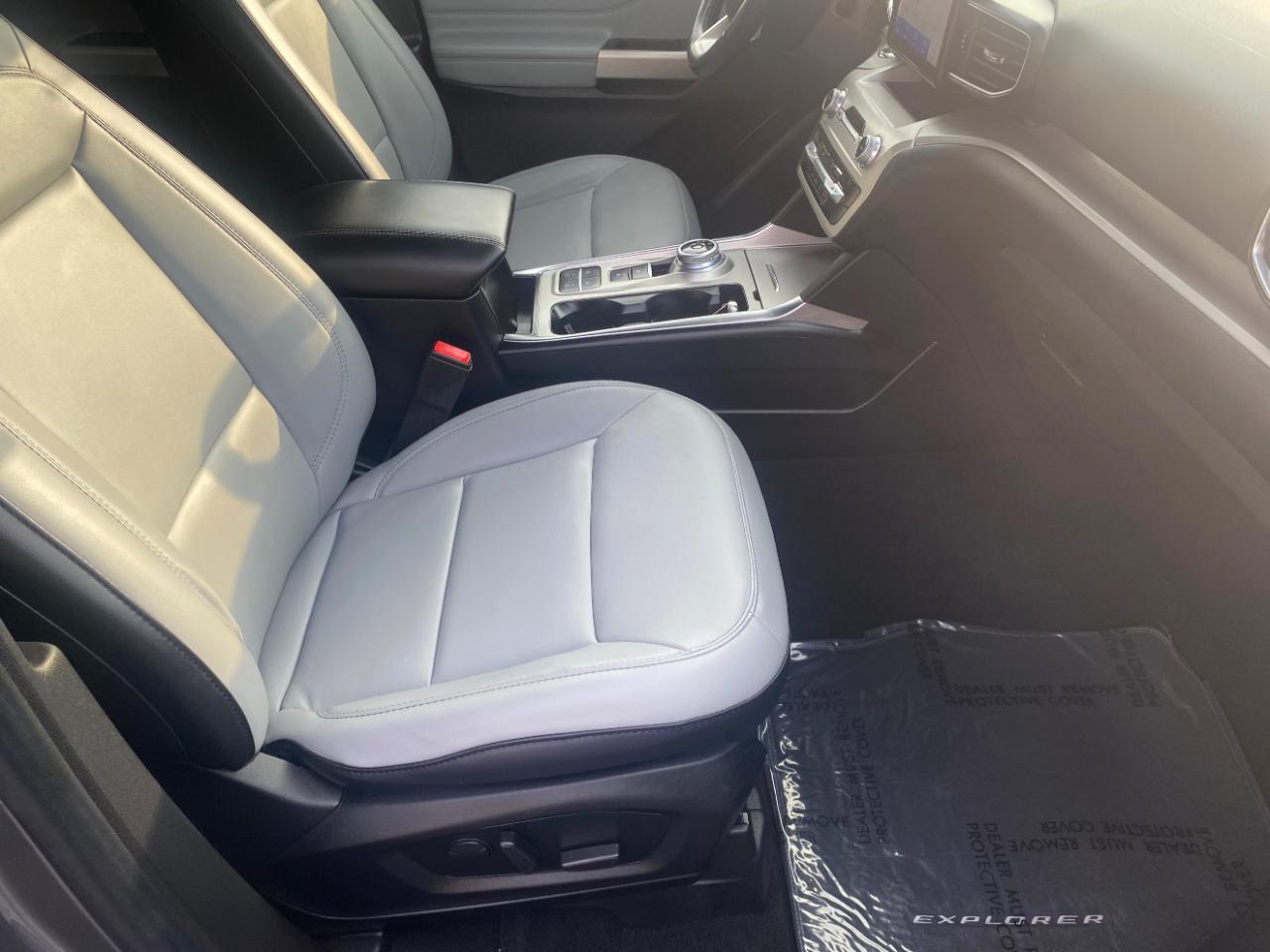 Ford Explorer XLT RWD 2021