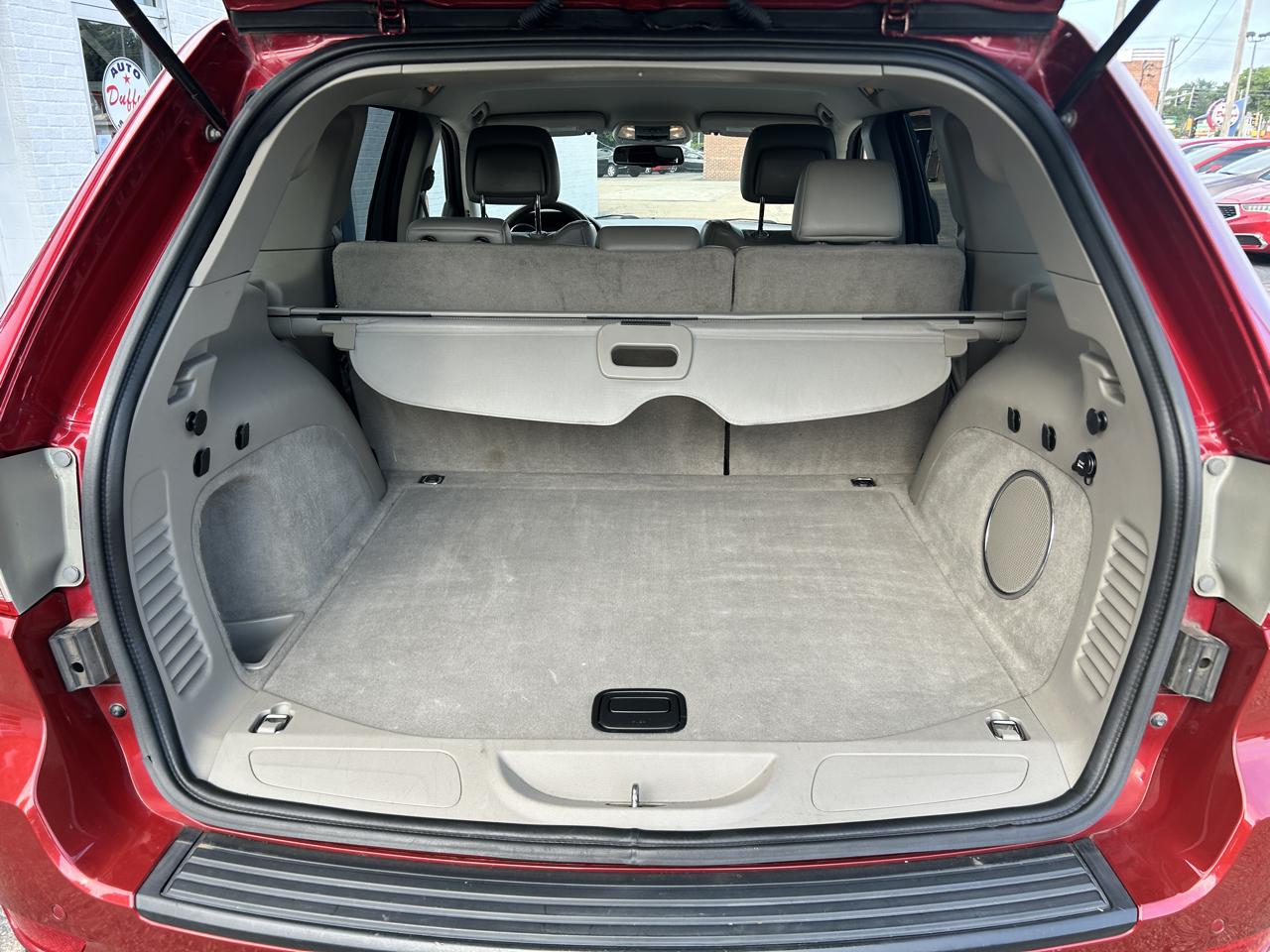Jeep Grand Cherokee Laredo 4WD 2011