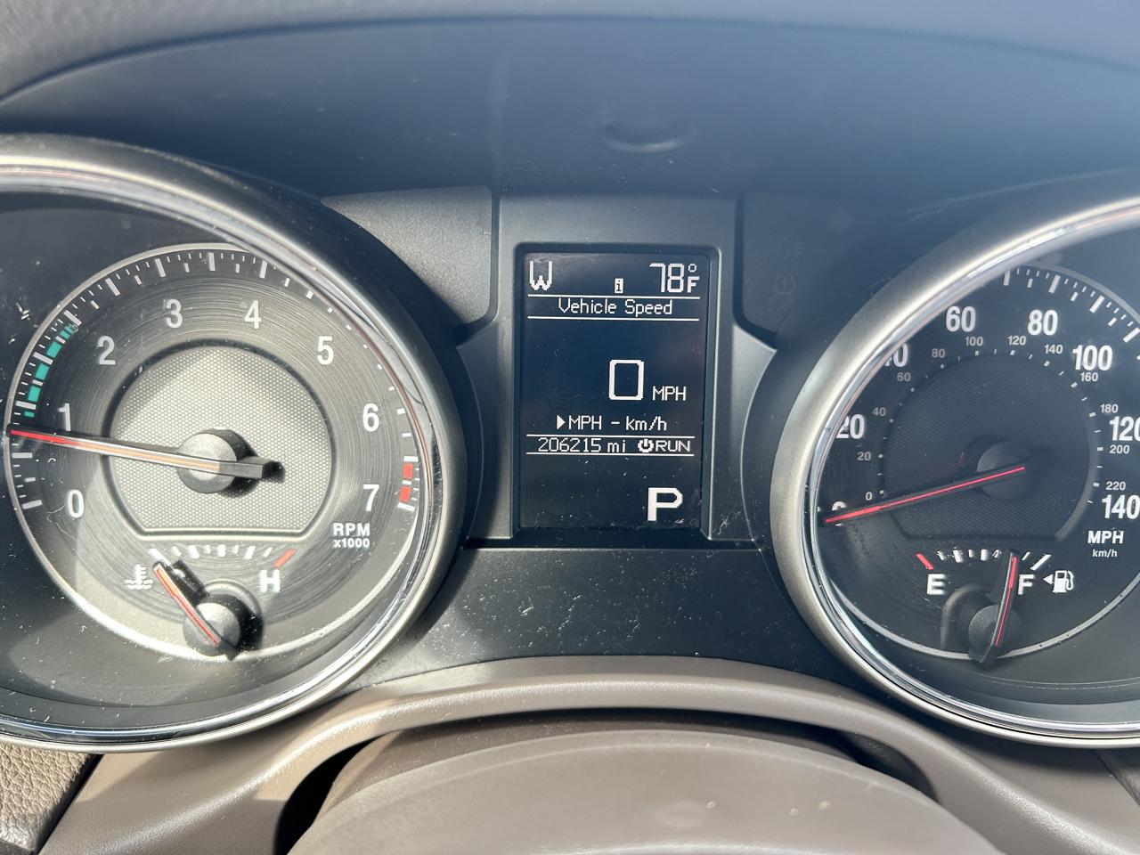 Jeep Grand Cherokee Laredo 4WD 2011