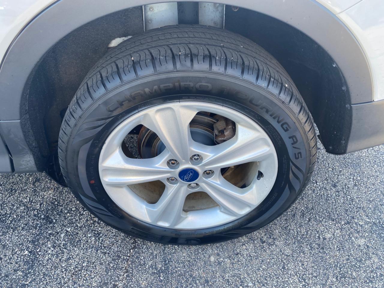 Ford Escape SE FWD 2013