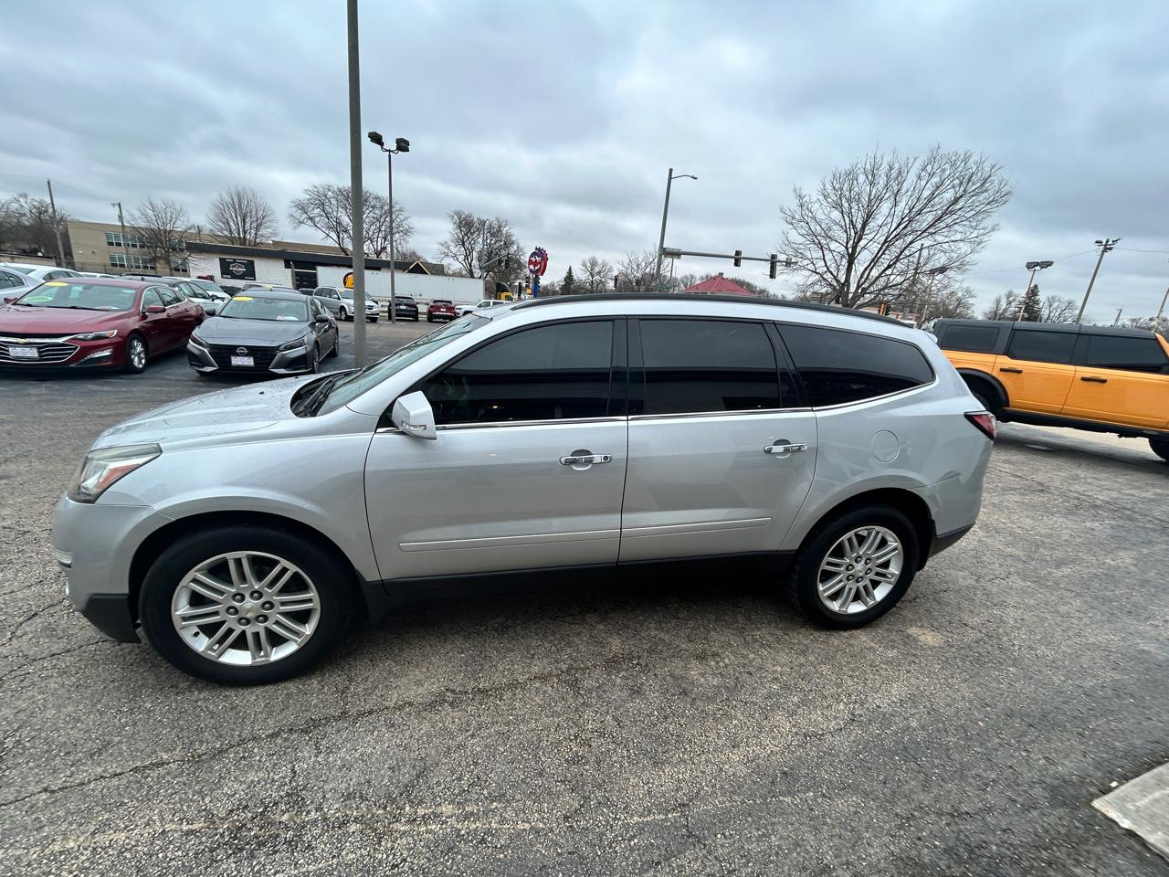 Chevrolet Traverse 1LT FWD 2014