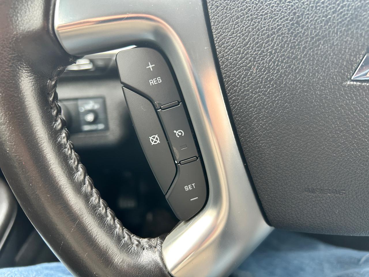 Chevrolet Traverse 1LT FWD 2014