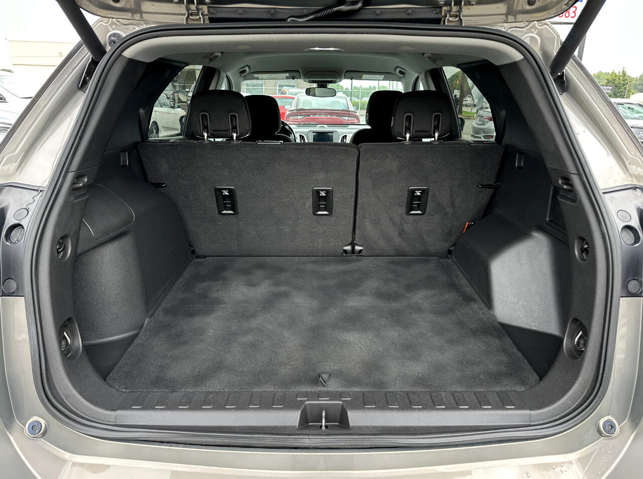 2019 Chevrolet Equinox LT photo 10