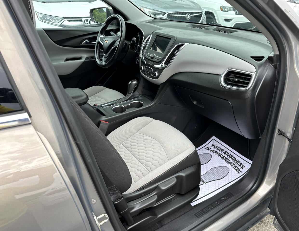 2019 Chevrolet Equinox LT photo 13