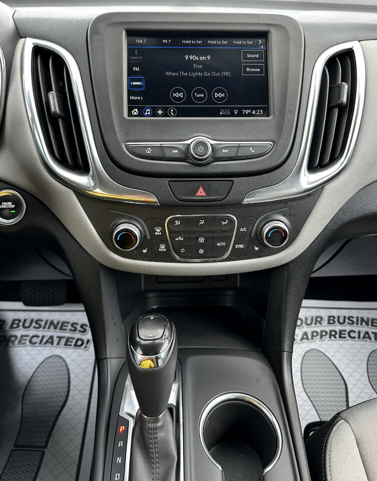 2019 Chevrolet Equinox LT photo 16