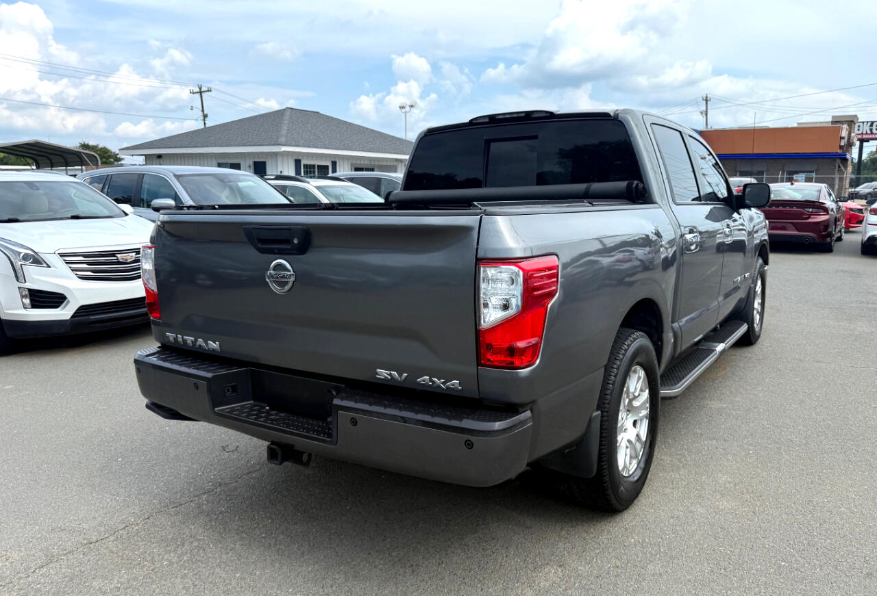 2018 Nissan Titan SV Crew Cab photo 3