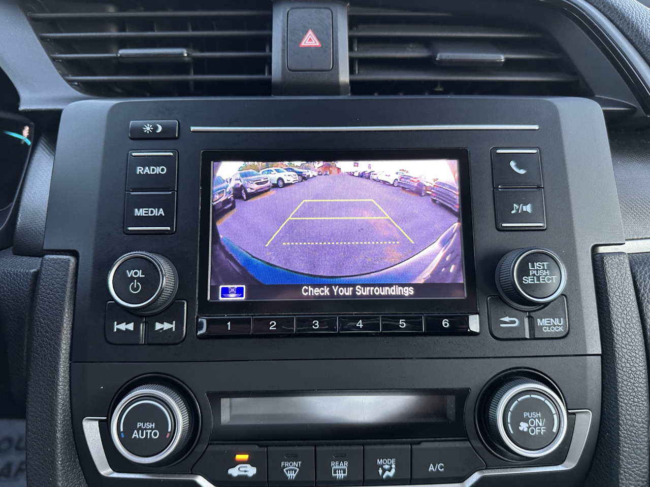 2020 Honda Civic LX photo 17
