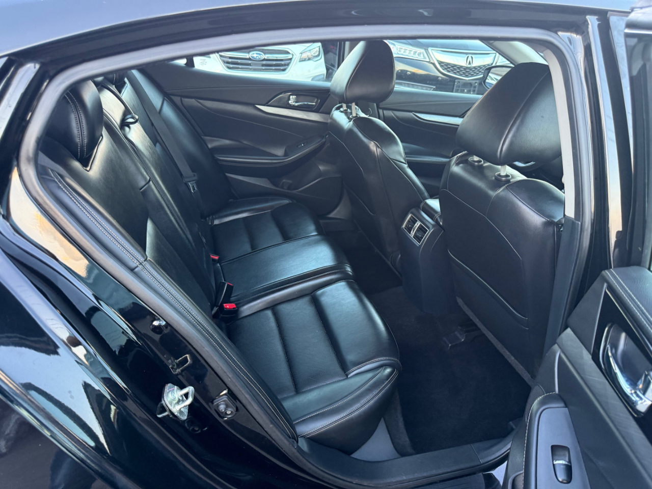 2017 Nissan Maxima SV photo 11