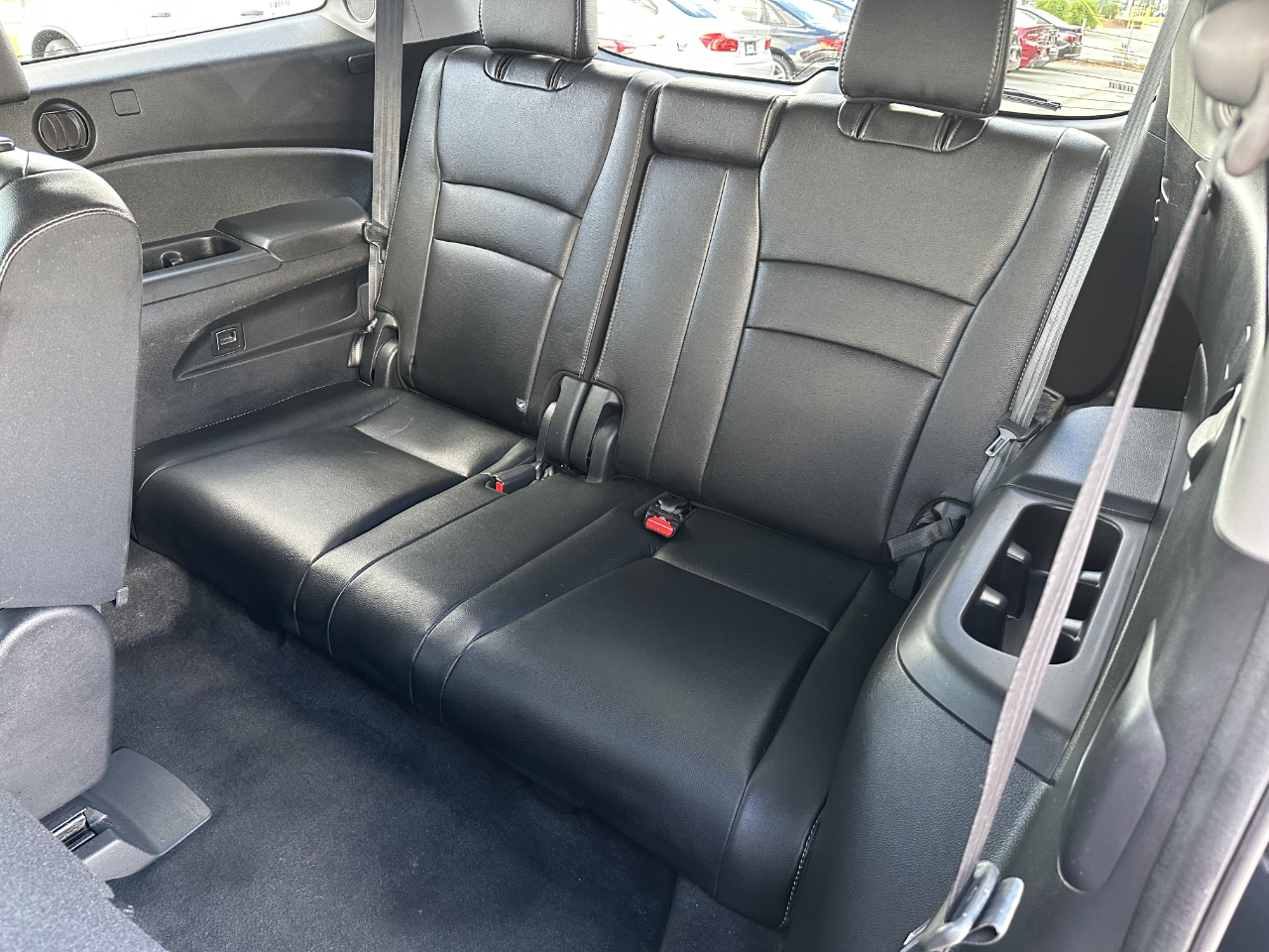 2017 Honda Pilot Touring photo 8