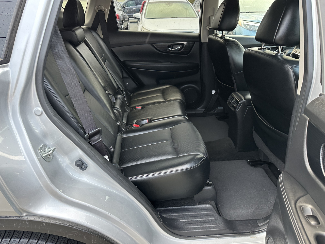 Nissan Rogue SL 2WD 2018 Nissan Rogue SL 2WD 2018