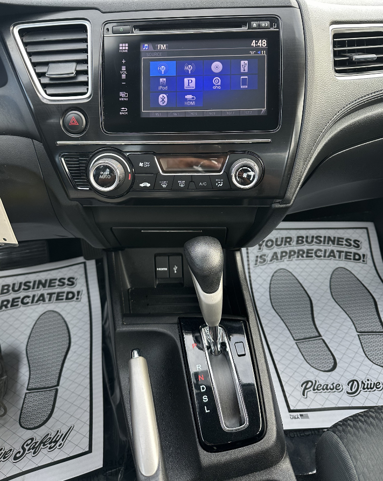 Honda Civic SE Sedan CVT 2015 Honda Civic SE Sedan CVT 2015