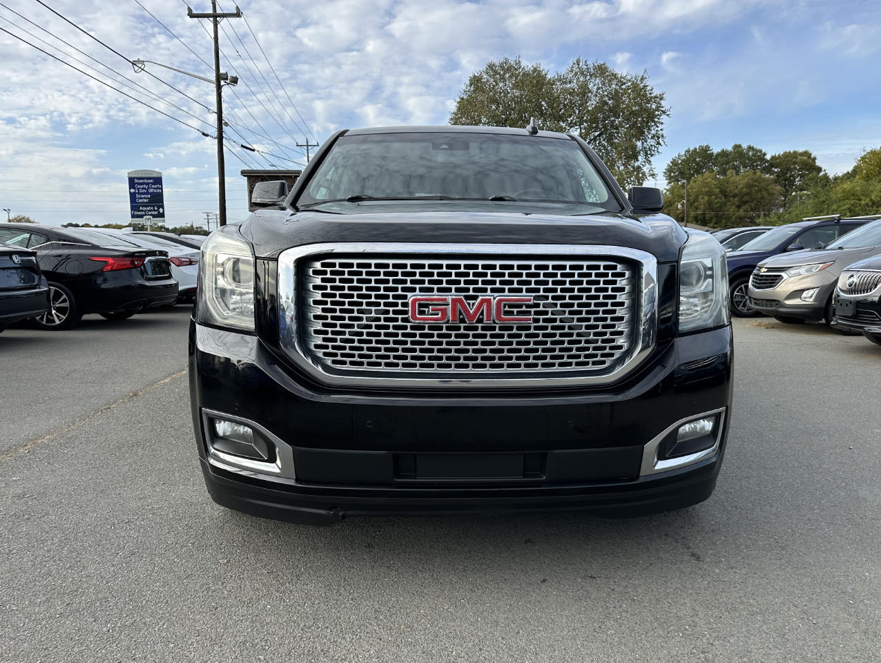 GMC Yukon XL Denali 2WD 2016 GMC Yukon XL Denali 2WD 2016