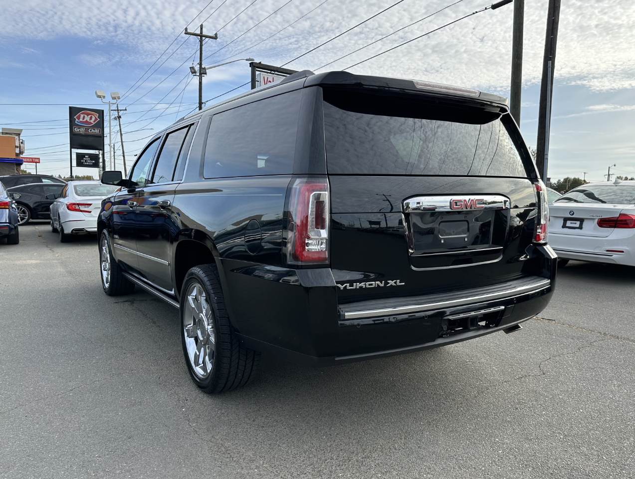 GMC Yukon XL Denali 2WD 2016 GMC Yukon XL Denali 2WD 2016