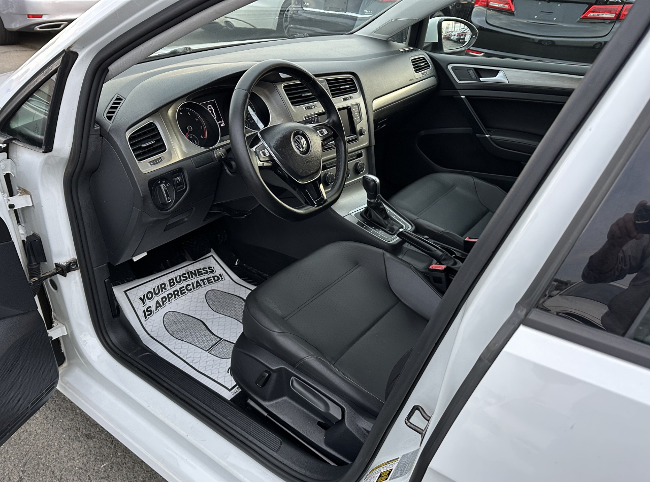 Volkswagen Golf TSI S 6A 2015