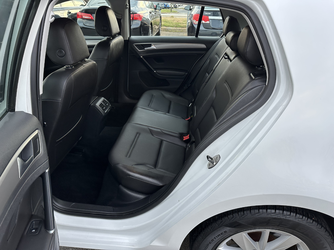 Volkswagen Golf TSI S 6A 2015