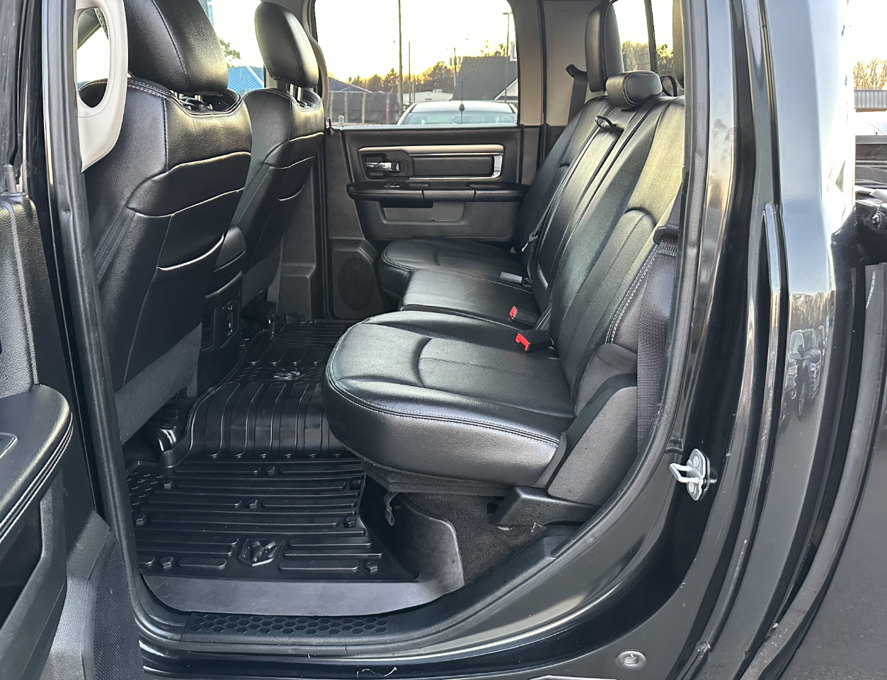 RAM 1500 Sport Crew Cab SWB 4WD 2018