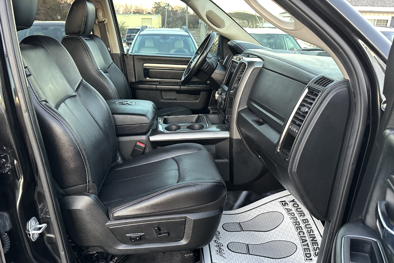 RAM 1500 Sport Crew Cab SWB 4WD 2018