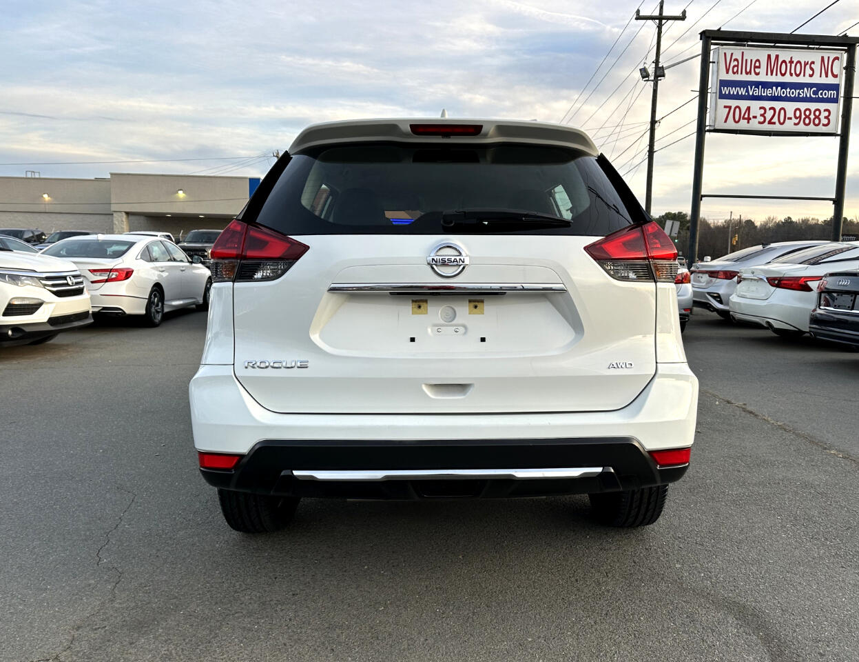 Nissan Rogue S AWD 2018