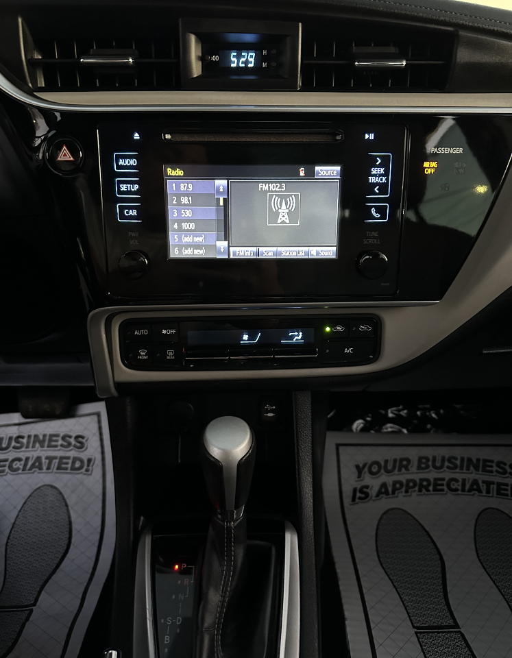 Toyota Corolla LE CVT 2017