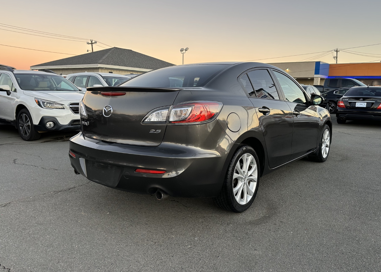 Mazda MAZDA3 s Grand Touring 4-Door 2010