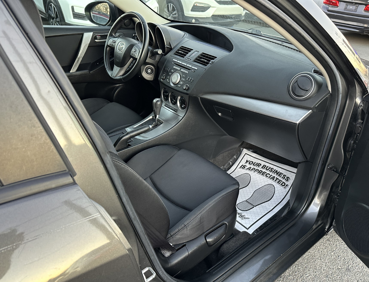Mazda MAZDA3 s Grand Touring 4-Door 2010