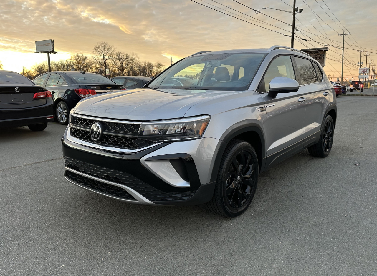 Volkswagen Taos SE 2022