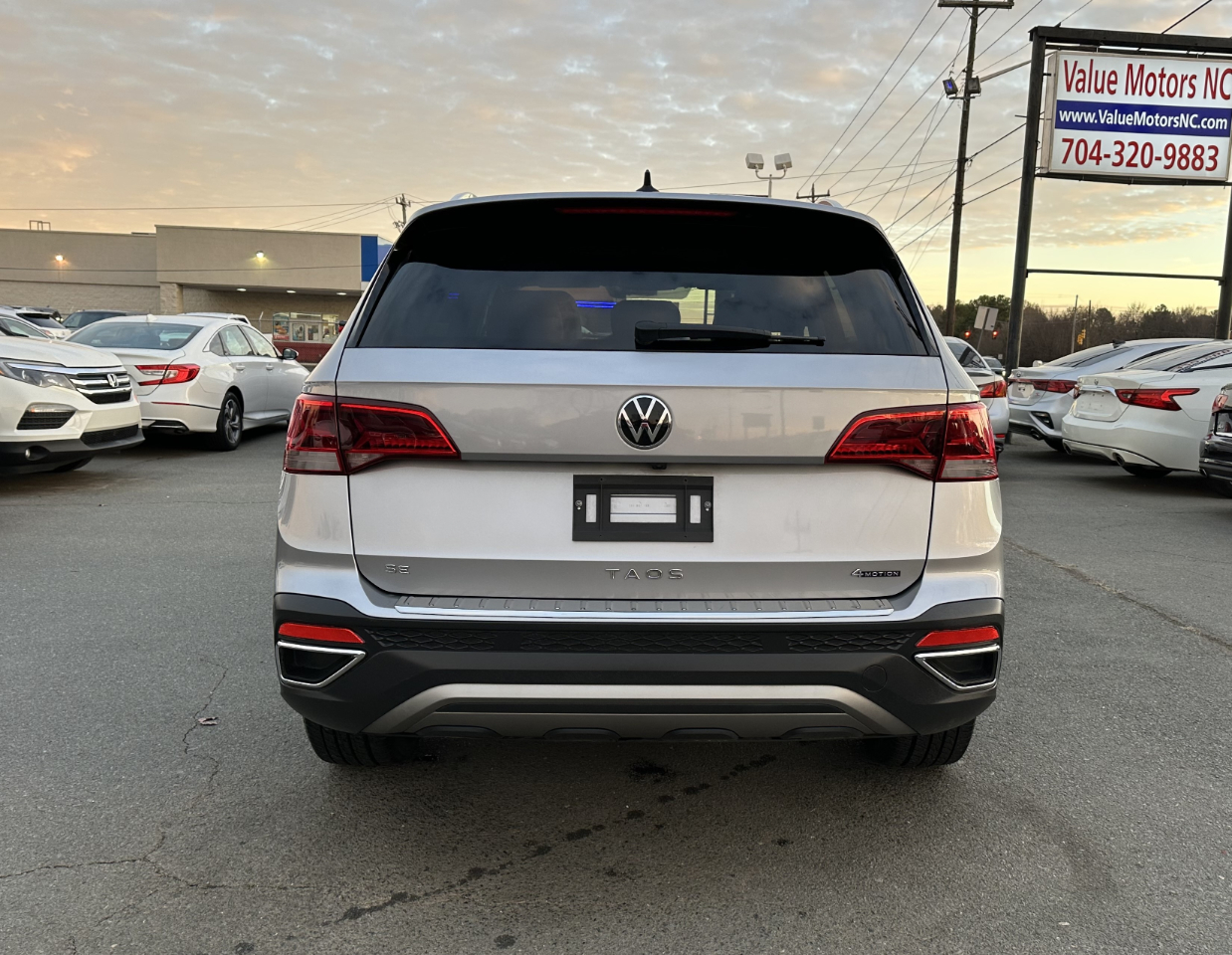 Volkswagen Taos SE 2022