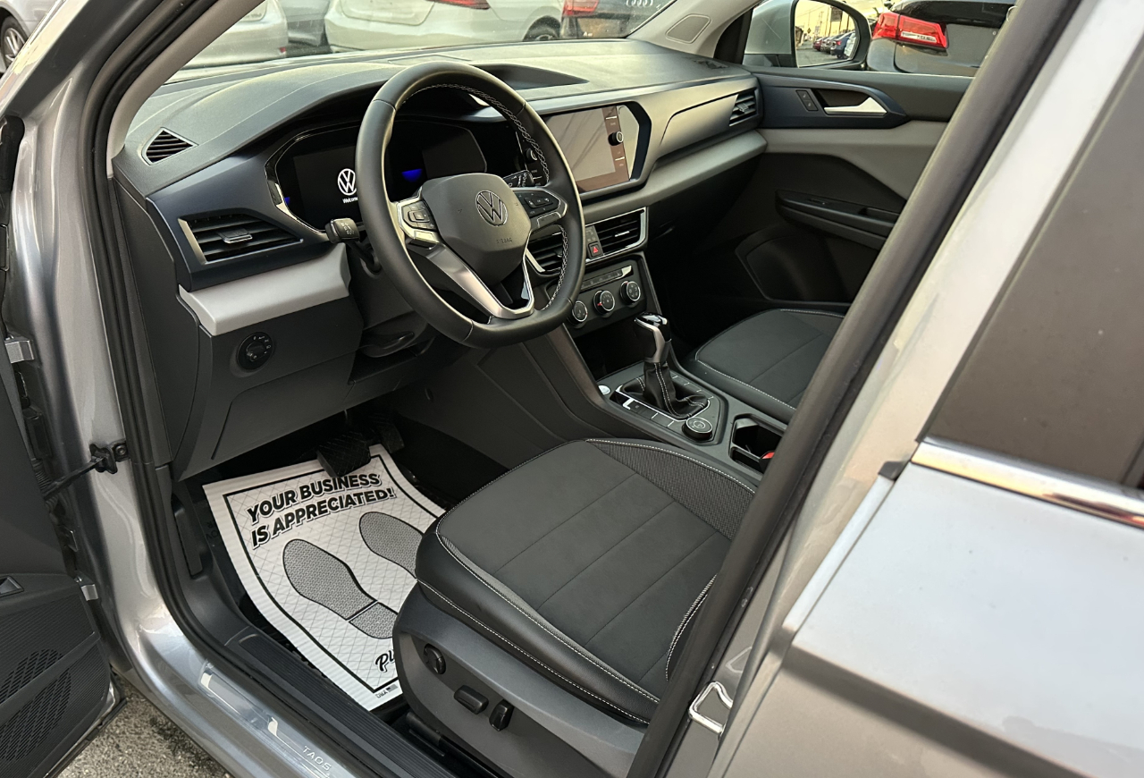 Volkswagen Taos SE 2022