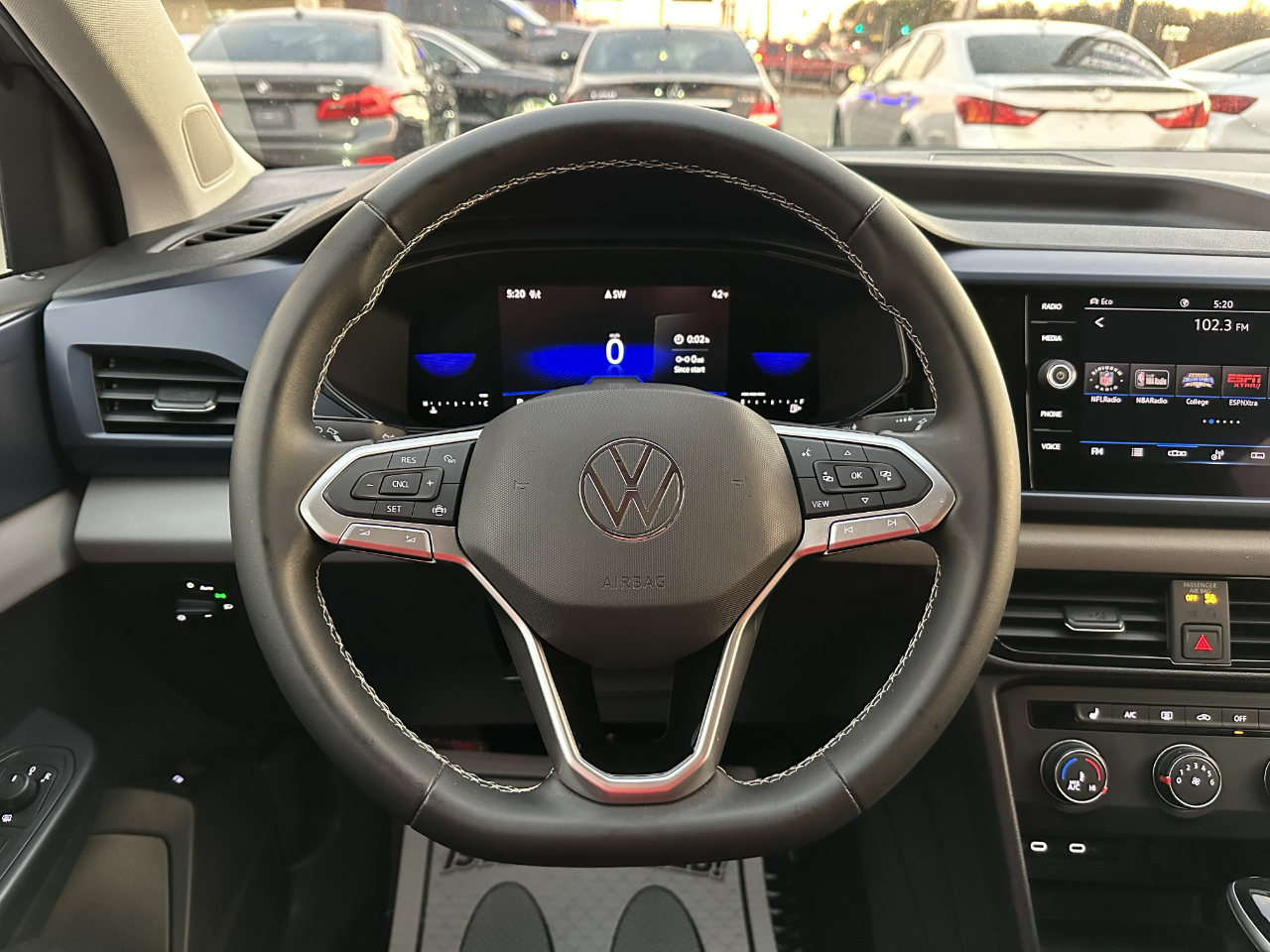 Volkswagen Taos SE 2022