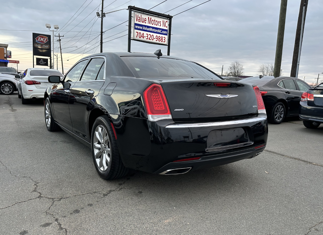 Chrysler 300 Limited AWD 2019