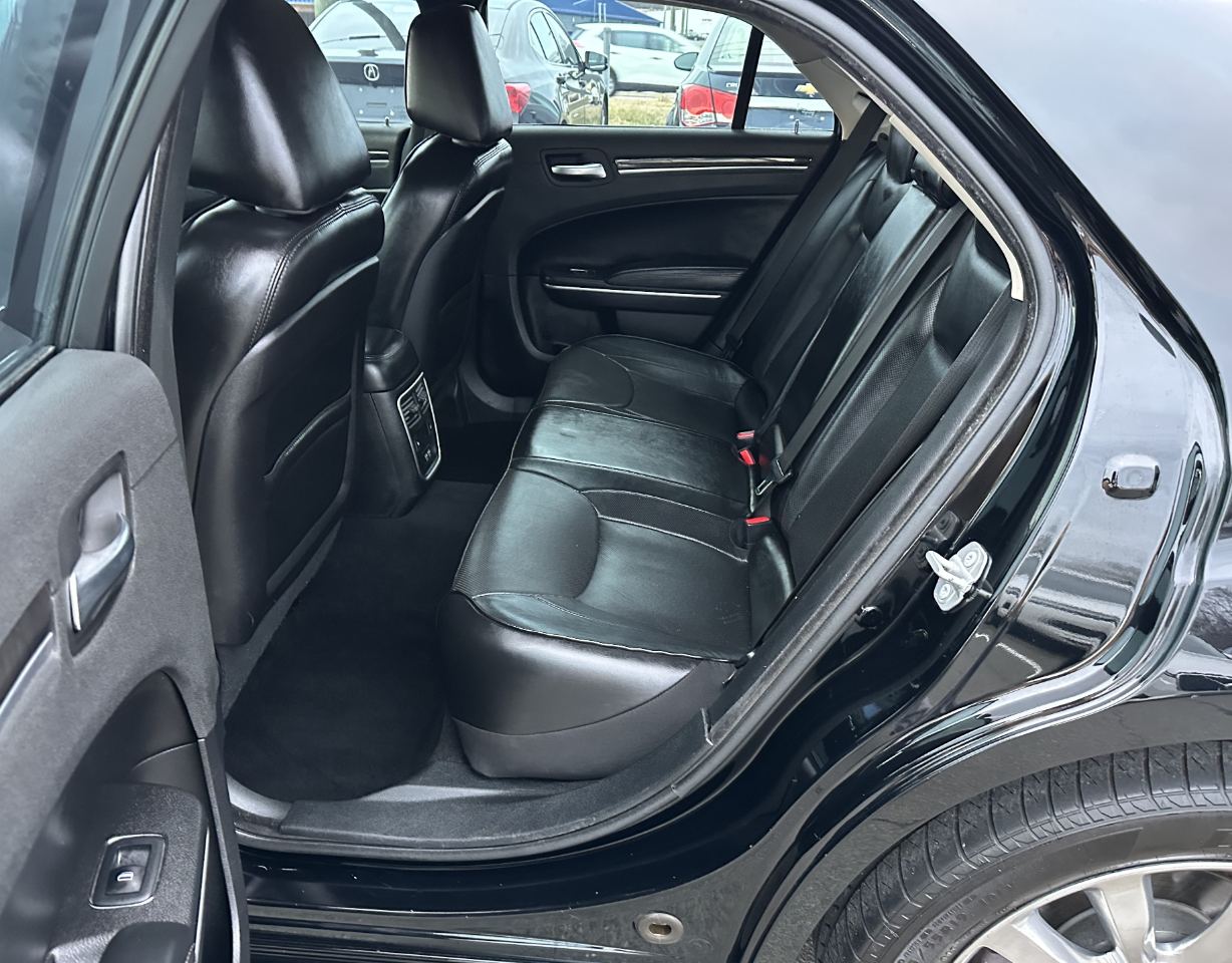 Chrysler 300 Limited AWD 2019