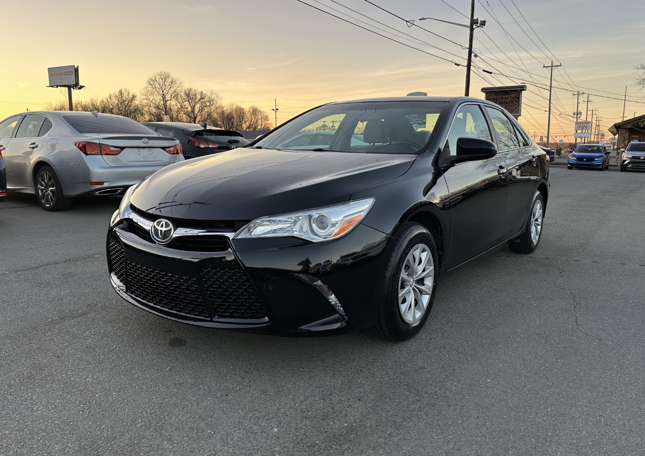 Toyota Camry LE 2016