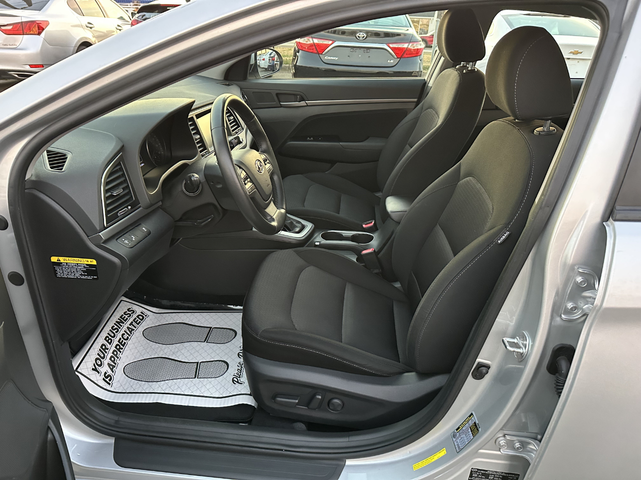 Hyundai Elantra  2017