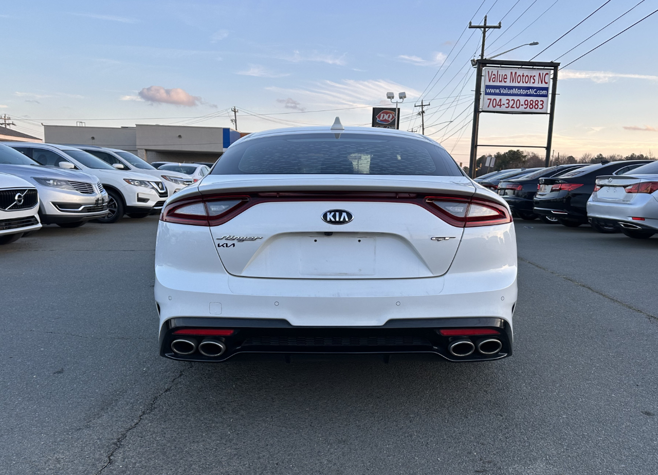 Kia Stinger GT1 2018