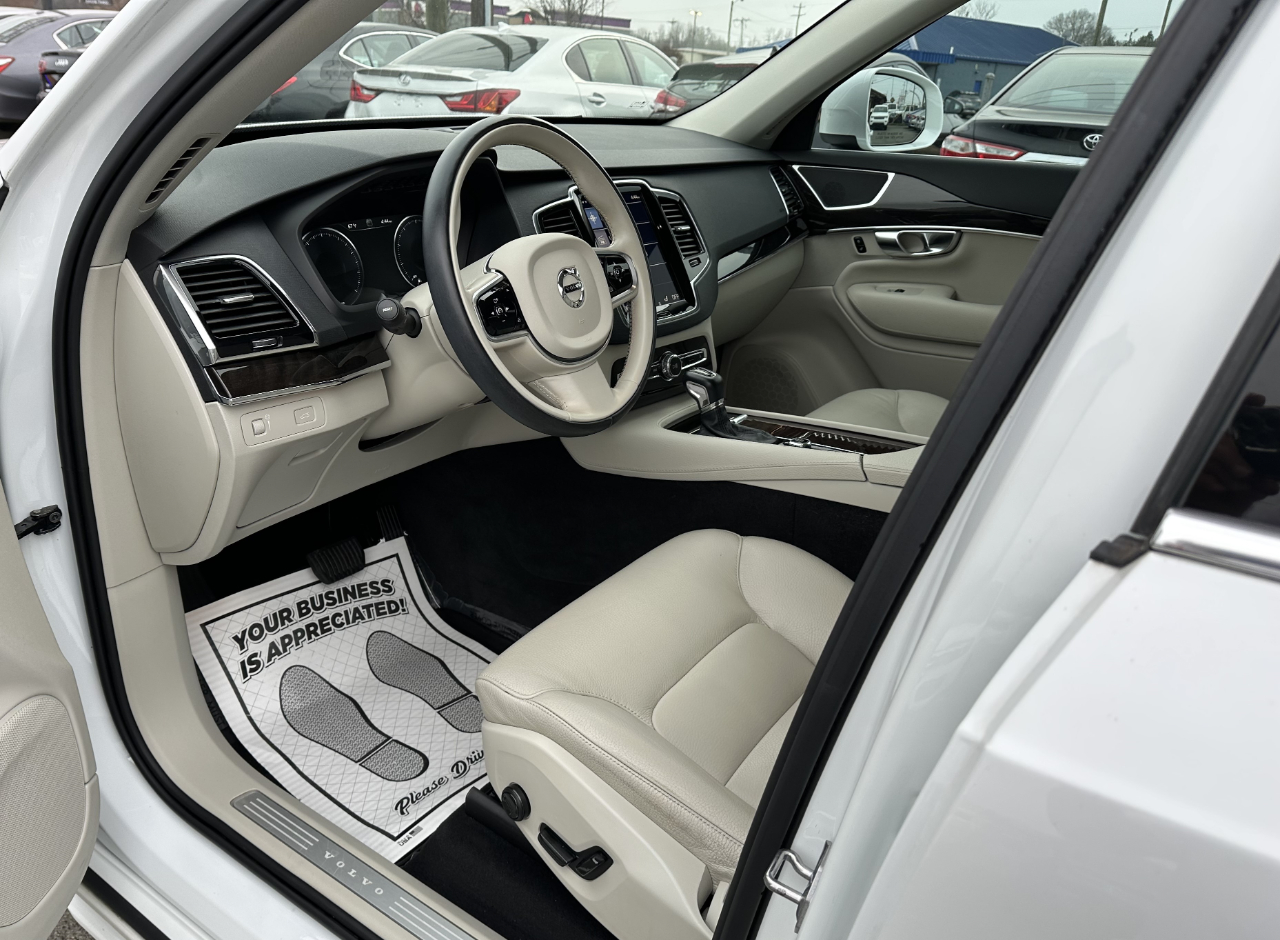 Volvo XC90 T6 Momentum AWD 2018