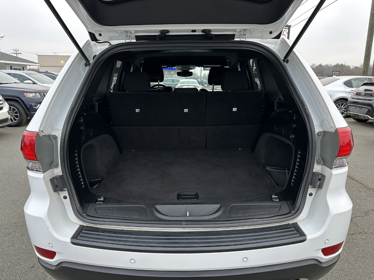 Jeep Grand Cherokee Laredo E 2WD 2018