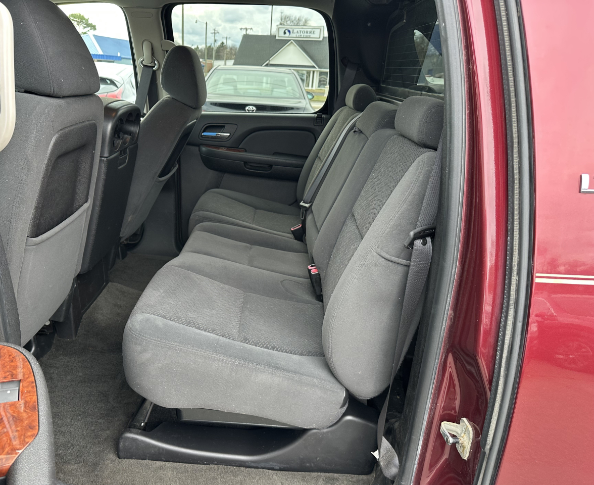 Chevrolet Avalanche LTZ 4WD 2008