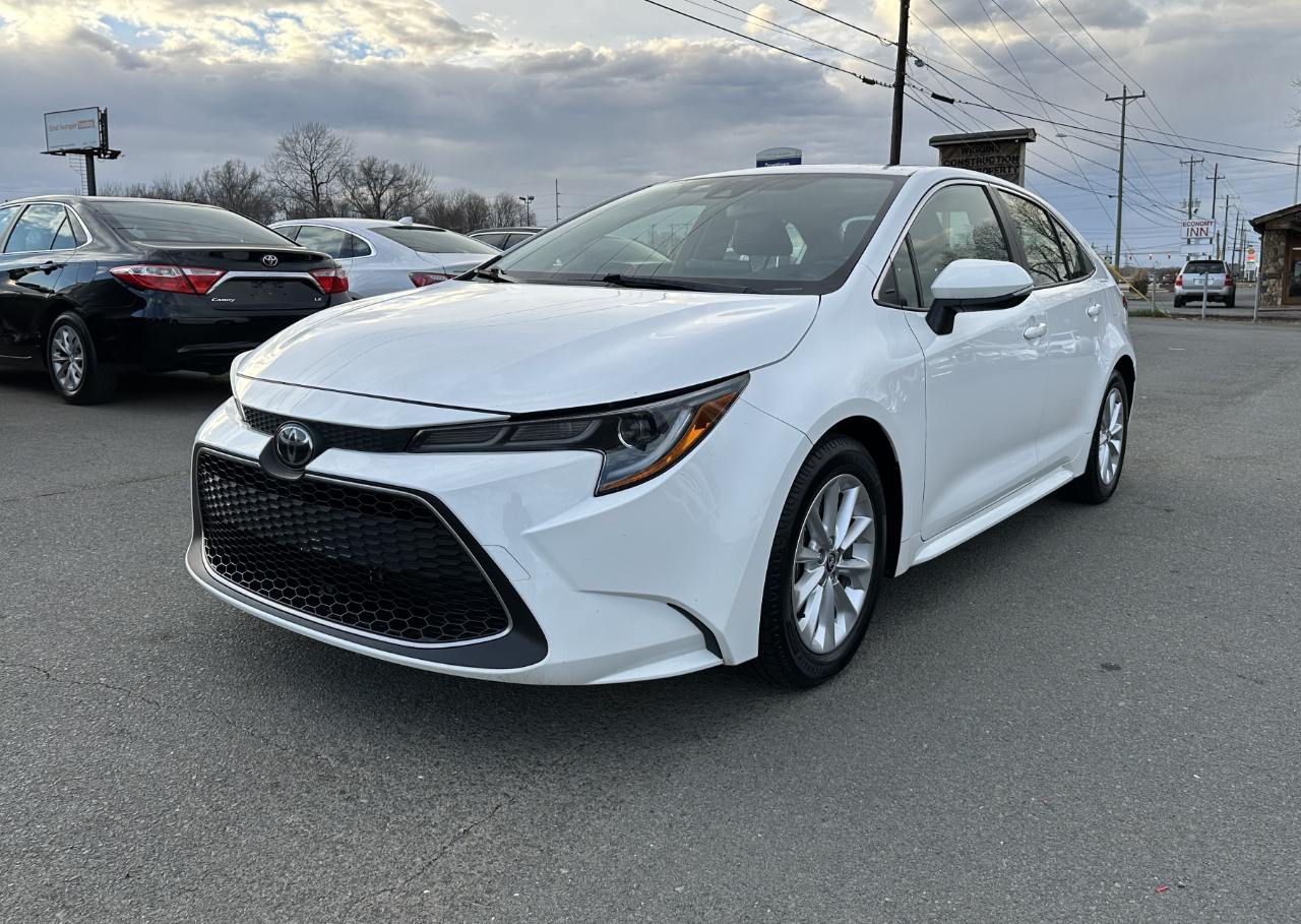 Toyota Corolla XLE 2022