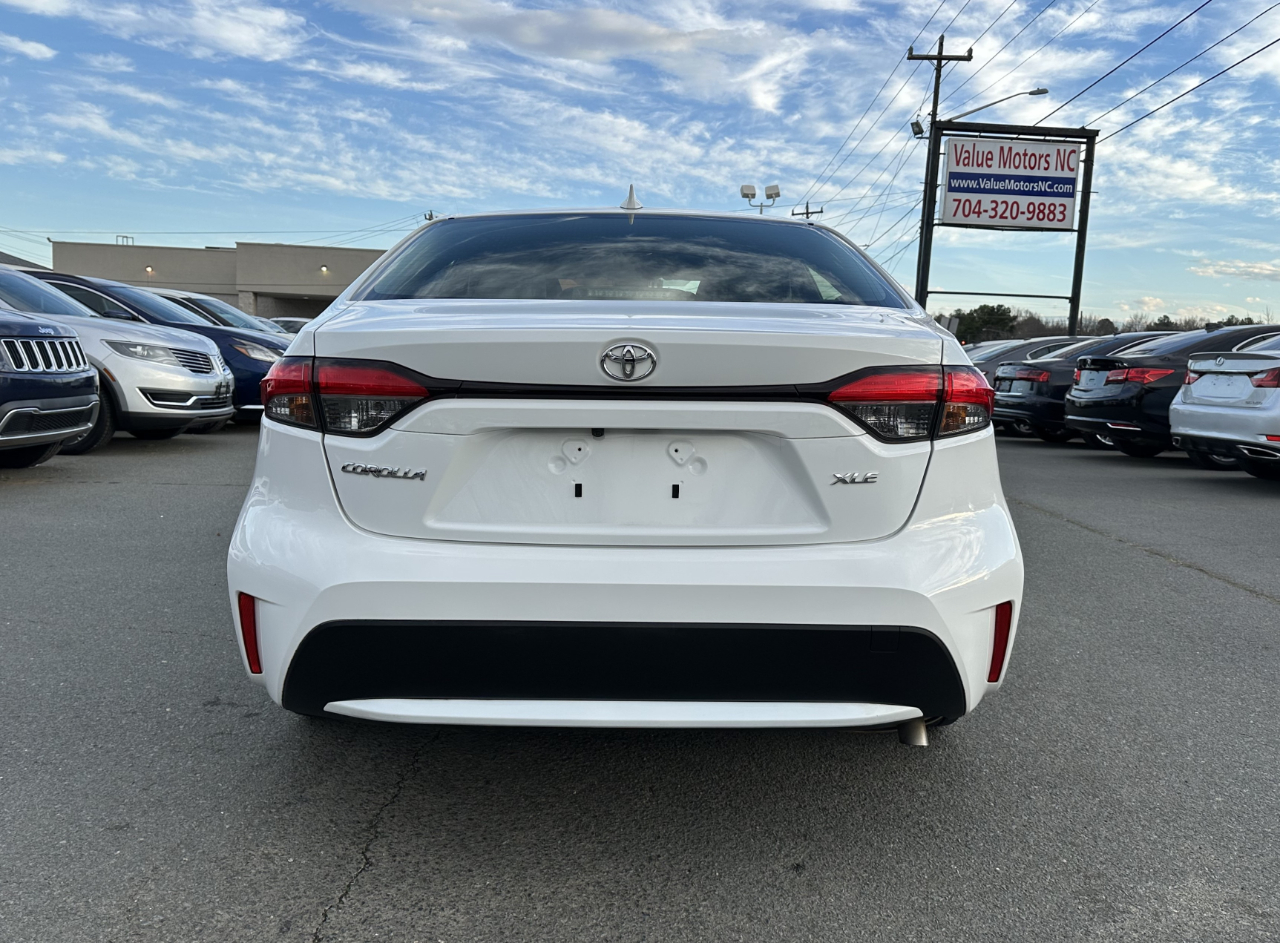 Toyota Corolla XLE 2022