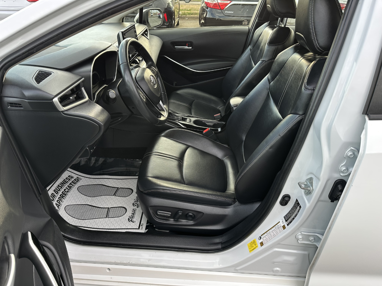 Toyota Corolla XLE 2022