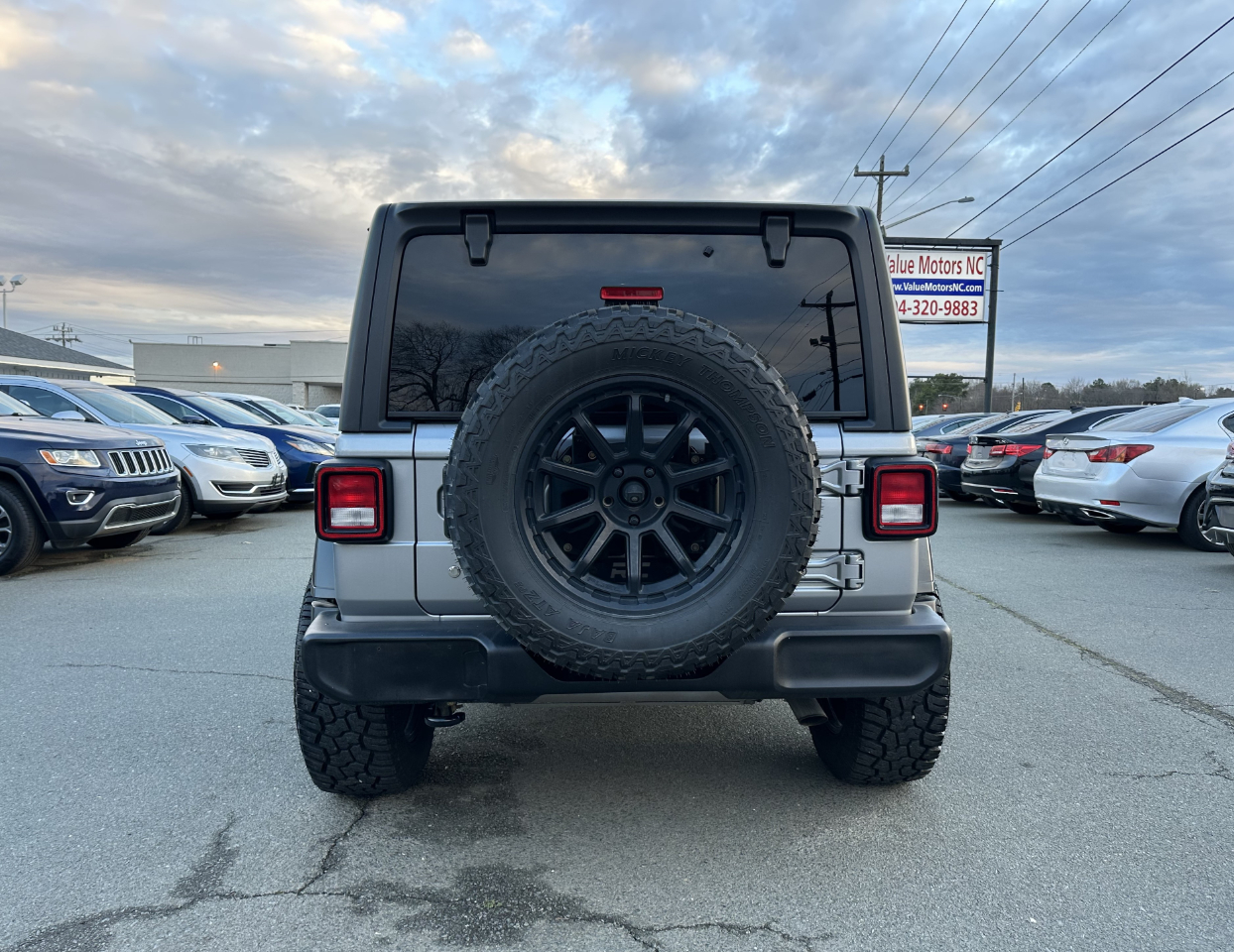 Jeep Wrangler Unlimited Sport 2019